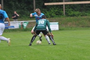 开云官网在线-国足球员状态调整明显提升，国足人员调整